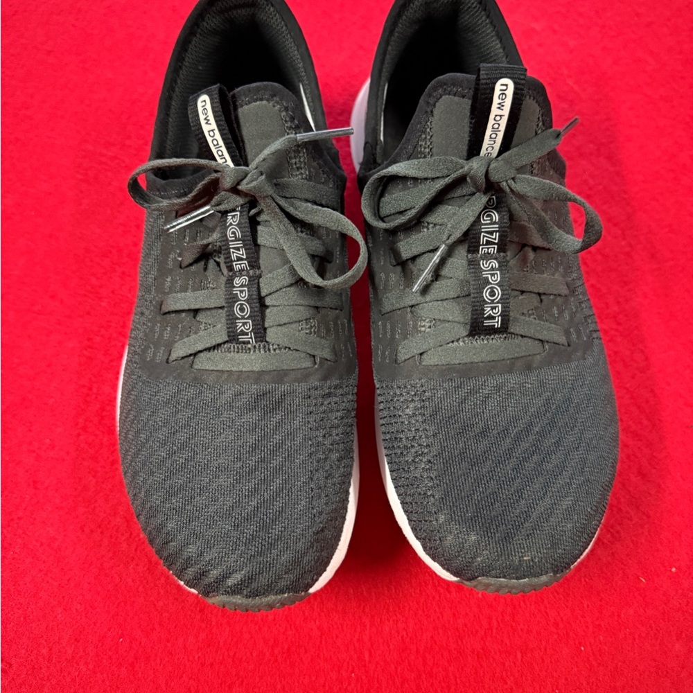 New Balance Women’s Black Athletic Shoes